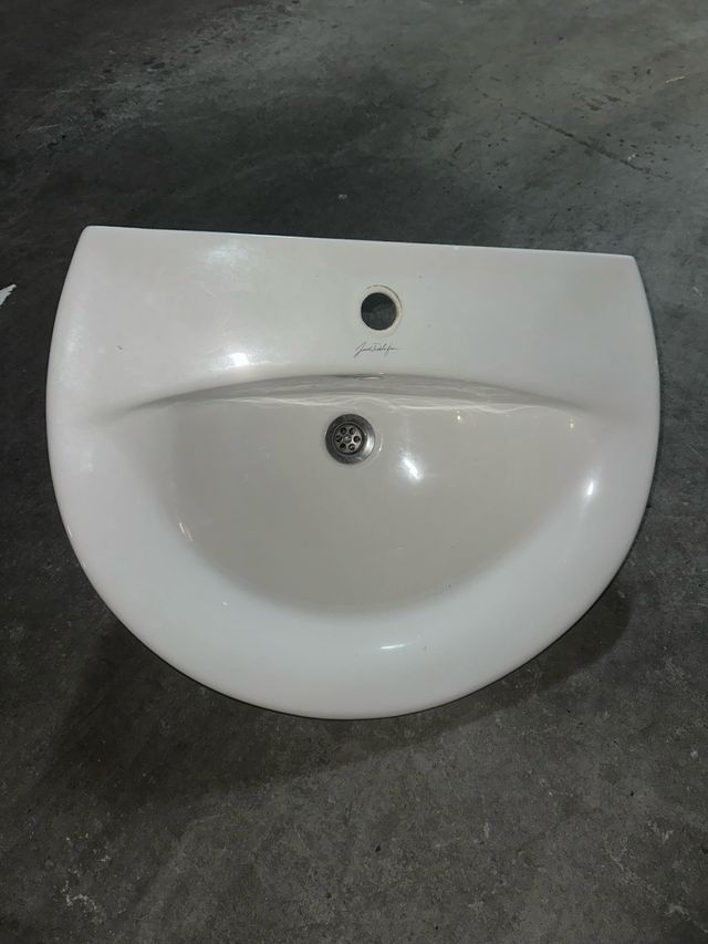 Lavabo de porcelana blanco
