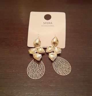 Pendientes dorados Sfera