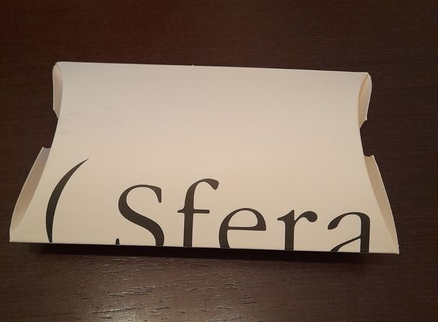 Pendientes dorados Sfera