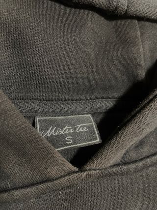 Sudadera Mister Tee Negra con Texto