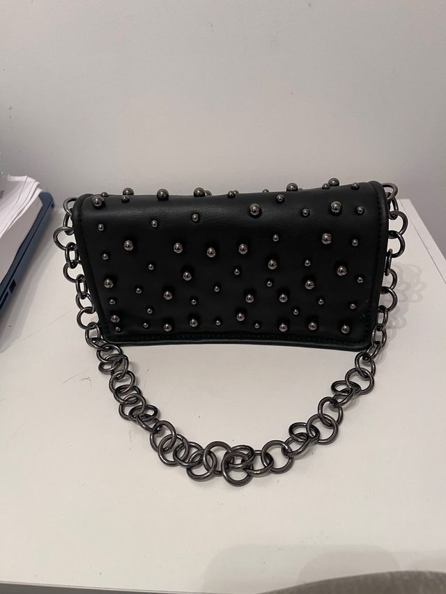 Bolso Zara Negro Tachuelas Cadena