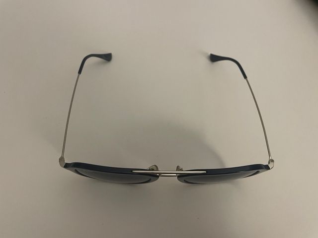 Gafas de sol Ray-Ban azules y grises