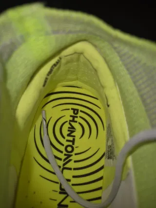 Nike Phantom Talla 41 Botas Fútbol