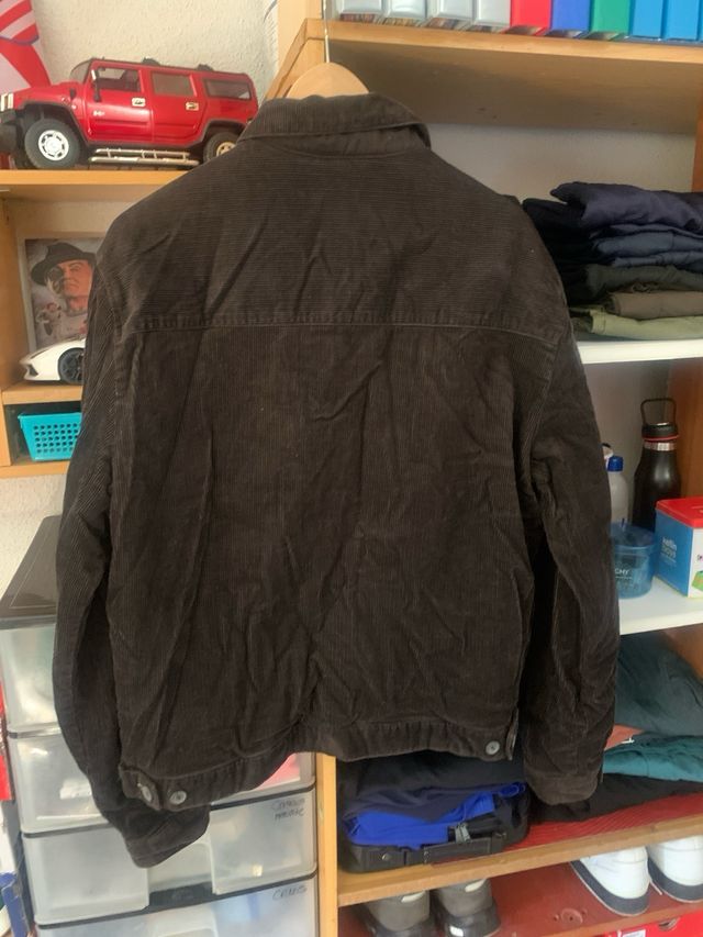 Chaqueta Pana Pull and Bear Marrón