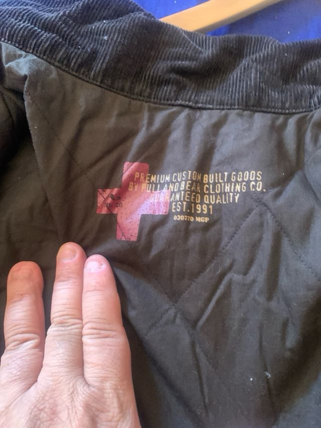 Chaqueta Pana Pull and Bear Marrón