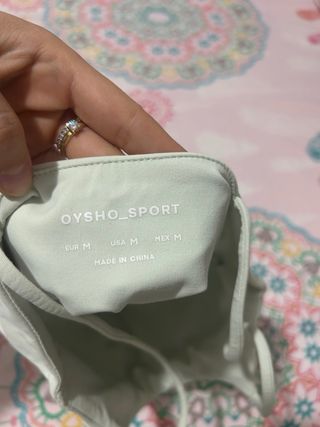 Top Oysho verde tirantes