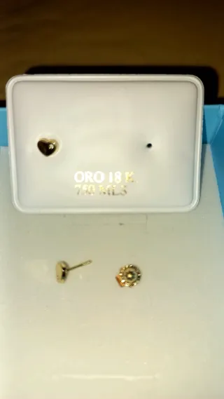 Pendientes Bebé Corazón Oro 18K 750 MLS