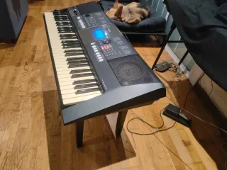 Yamaha PSR-E423 Teclado Digital