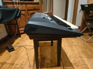 Yamaha PSR-E423 Teclado Digital