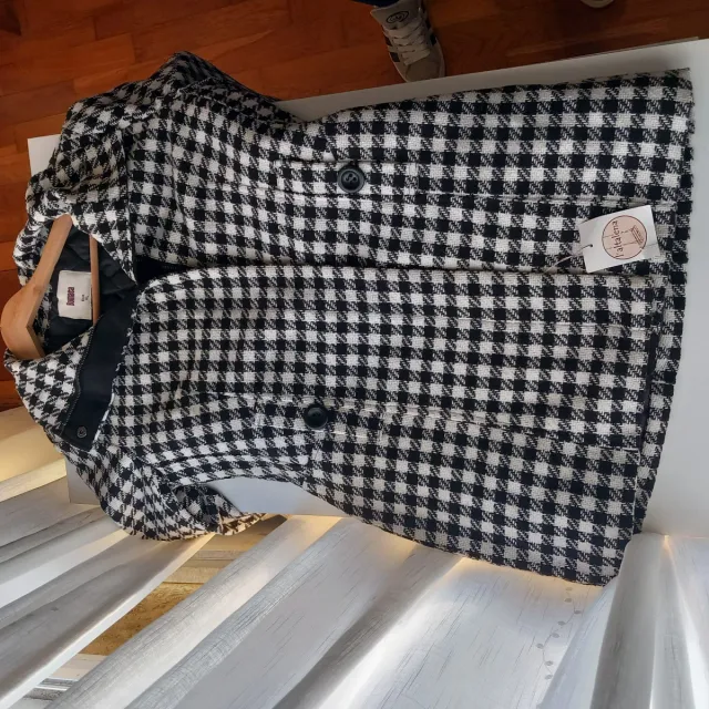 Abrigo Rinascimento Cuadros Blanco y Negro Talla M