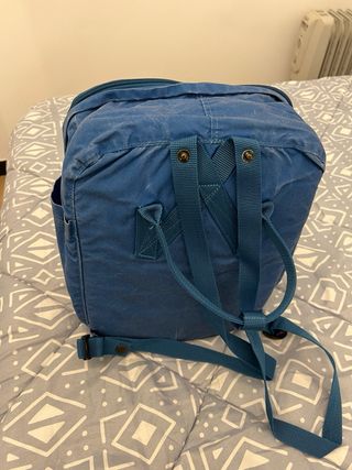 Pareja Mochilas Fjallraven Kanken Azul y Mostaza