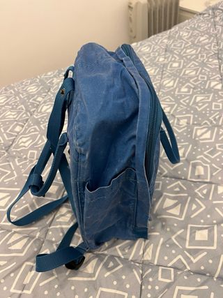 Pareja Mochilas Fjallraven Kanken Azul y Mostaza