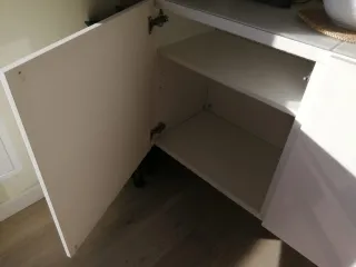 Mobili sospesi moderni