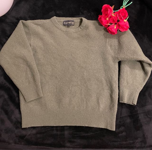 Sudadera Cortefiel verde musgo corte recto