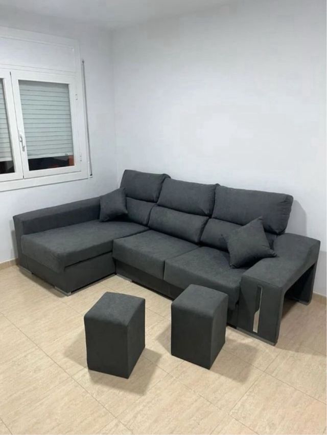 Sofá chaise longue gris