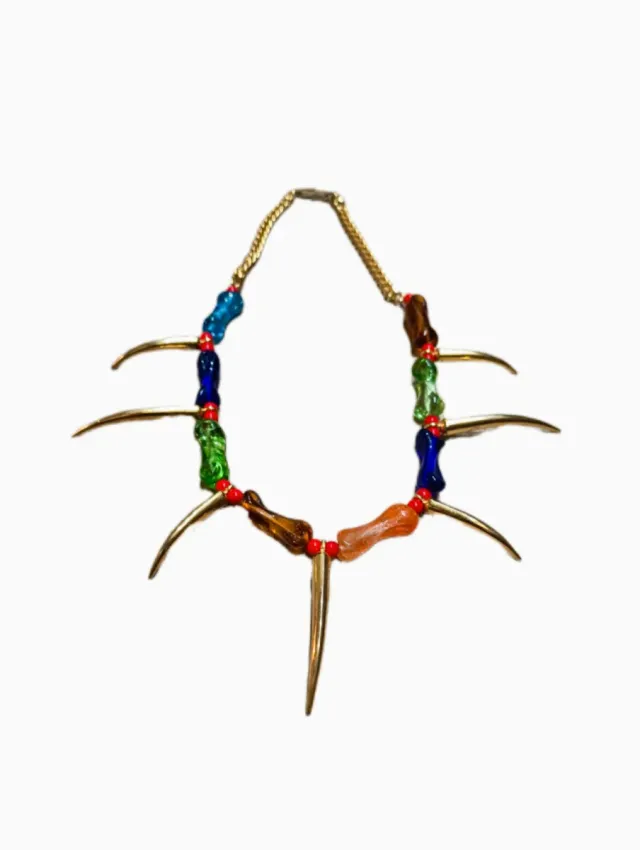 Gargantilla imitación colmillos y cristal