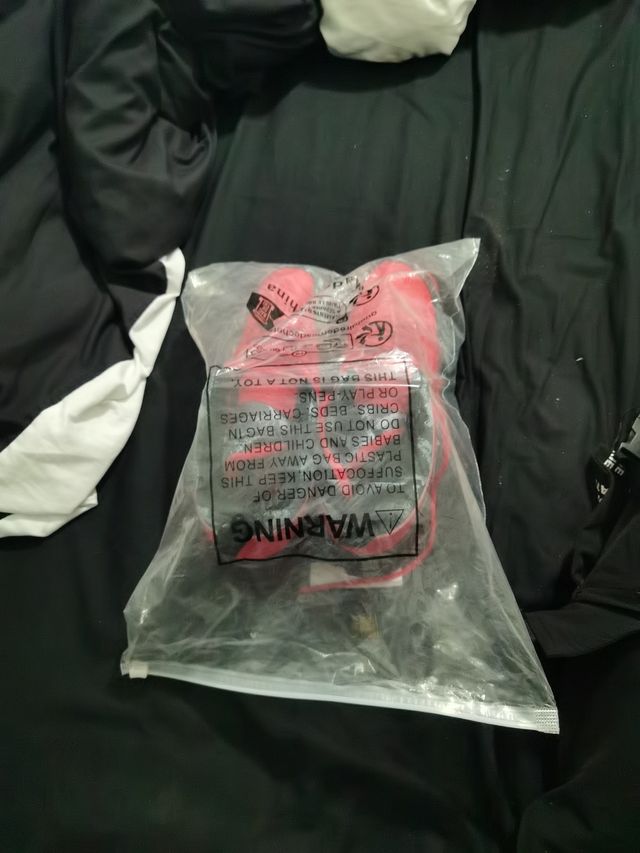 Jordan rojas y tonos de militar