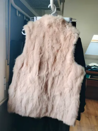 Chaleco de piel de conejo, color rosado