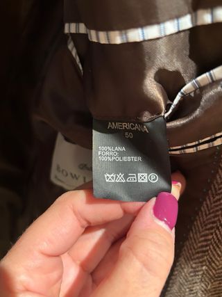 Americana espiguilla beige y marrón