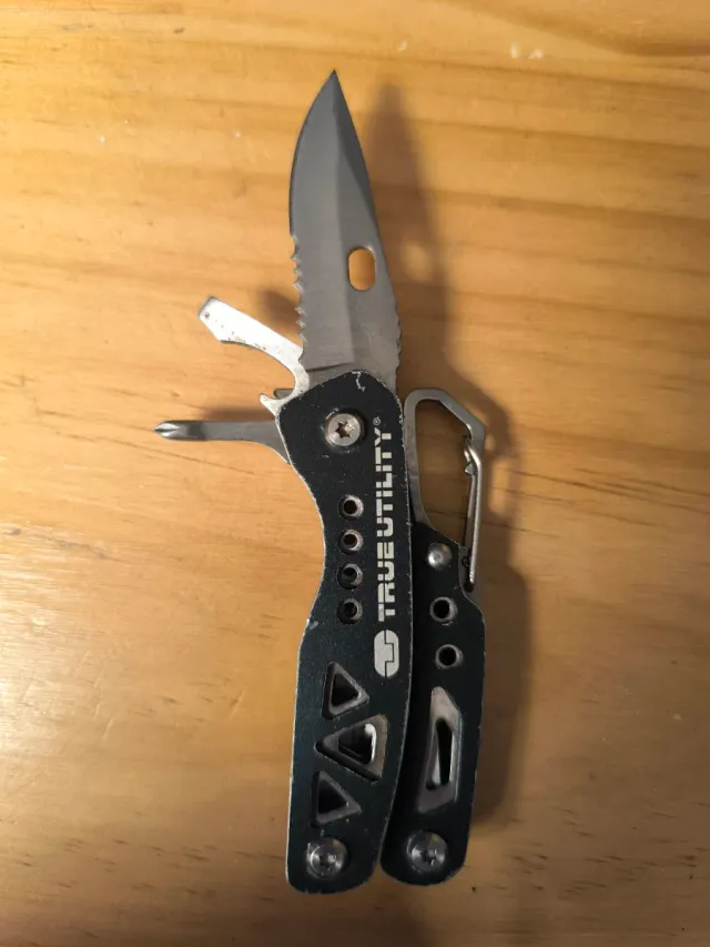 Pinze multiuso True Utility