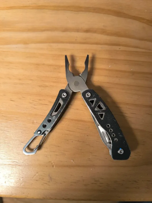 Pinze multiuso True Utility