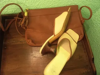 Sandalias y Cartera Lino Pucci