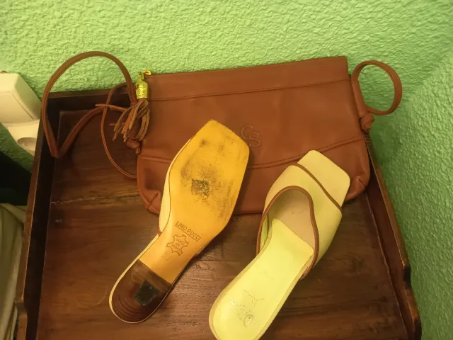 Sandalias y Cartera Lino Pucci