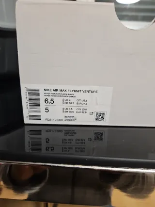 Nike Air Max Flyknit Venture Naranja Rosa