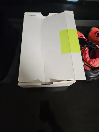 Nike Air Max Flyknit Venture Naranja Rosa