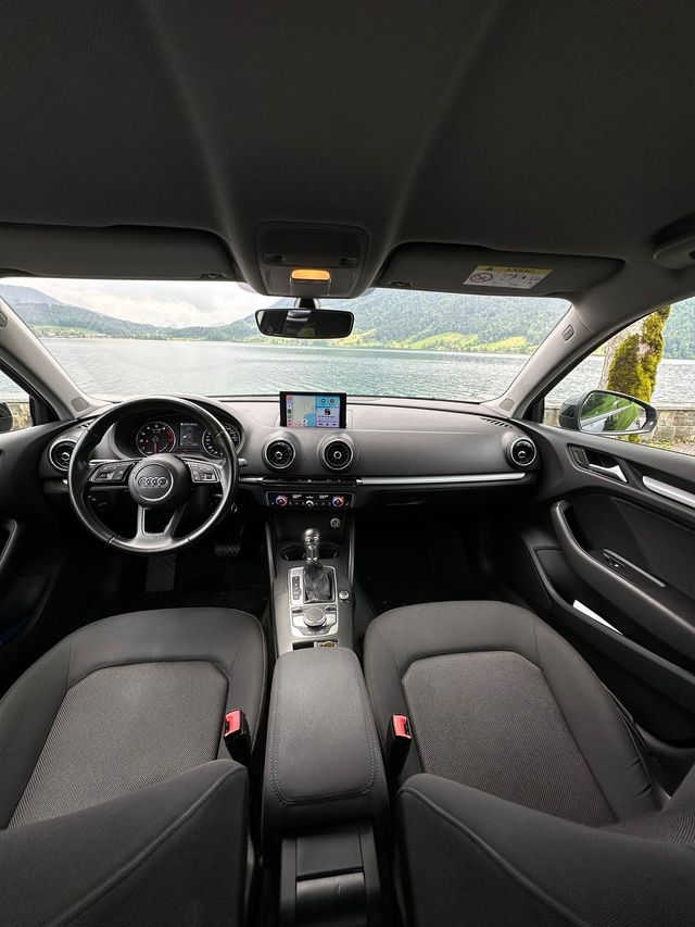 Audi A3 Sedan 1.0 TFSI | Garantía y financiación