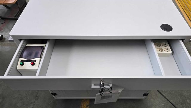 Armario Metálico GAPSA Electrificado