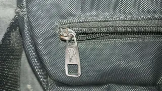 Bandolera Lacoste Negra