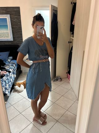 Vestito in jeans corto
