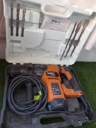 Inglretadora, caladora y rotomartillo