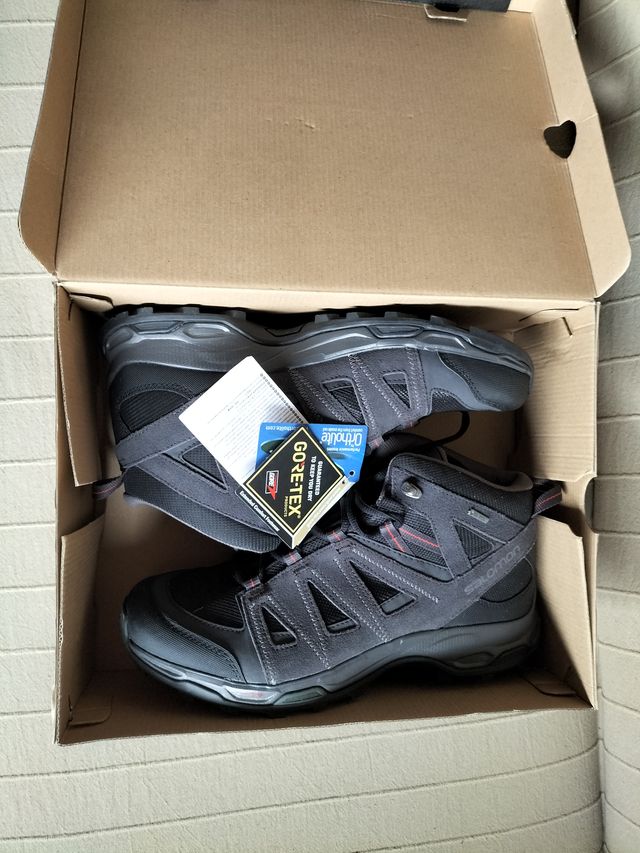 Botas Salomon Ravenrock Mid GTX