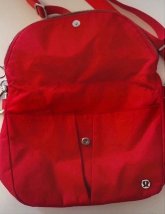 Bandolera Lululemon Roja