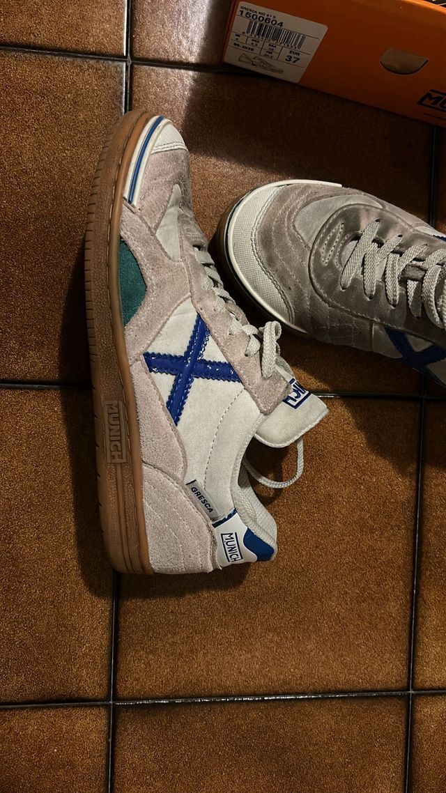 Scarpe Munich uomo grigie e blu