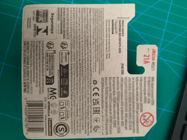 Hot Wheels Triumph TR6 TH Track Champs 2025