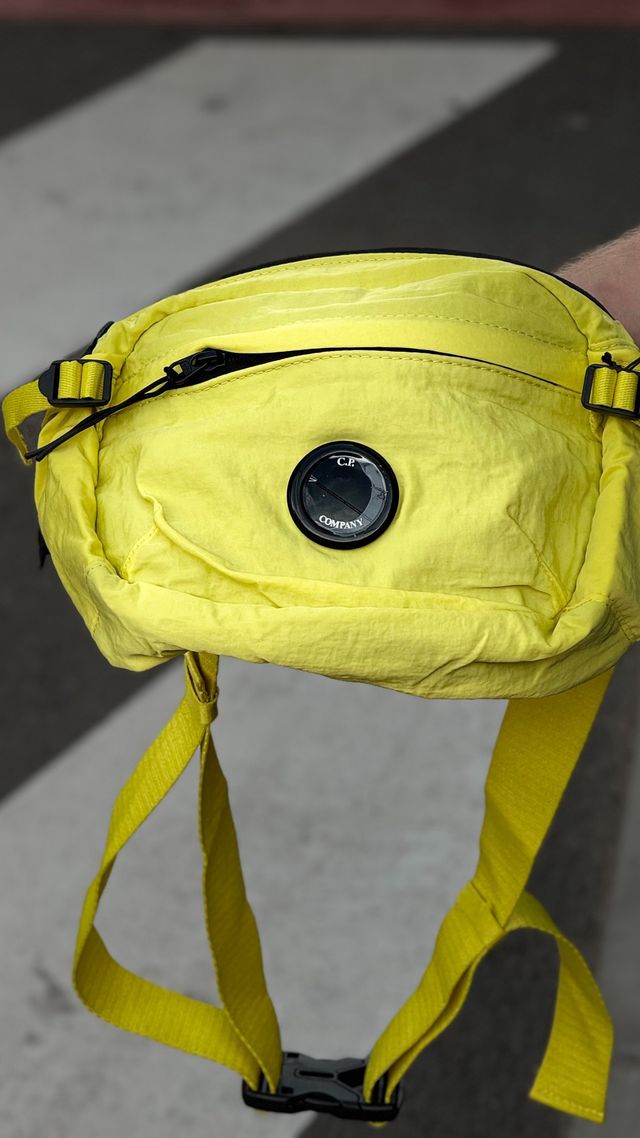 Riñonera de C.P. Company color Amarilla intenso