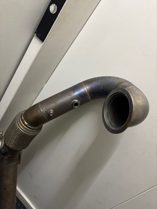 Downpipe Golf GTI