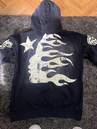 Sudadera Hellstar Negra con Diseño Om