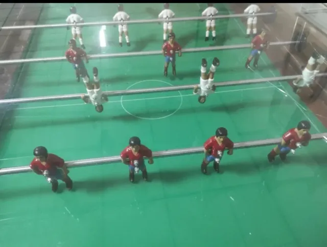 Futbolín profesional con tapa de cristal