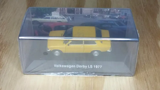 Derby coche escala 1:43