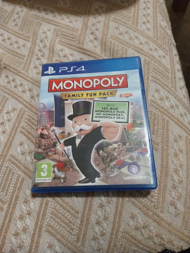 PS4 Monopoly Family Fun Pack
