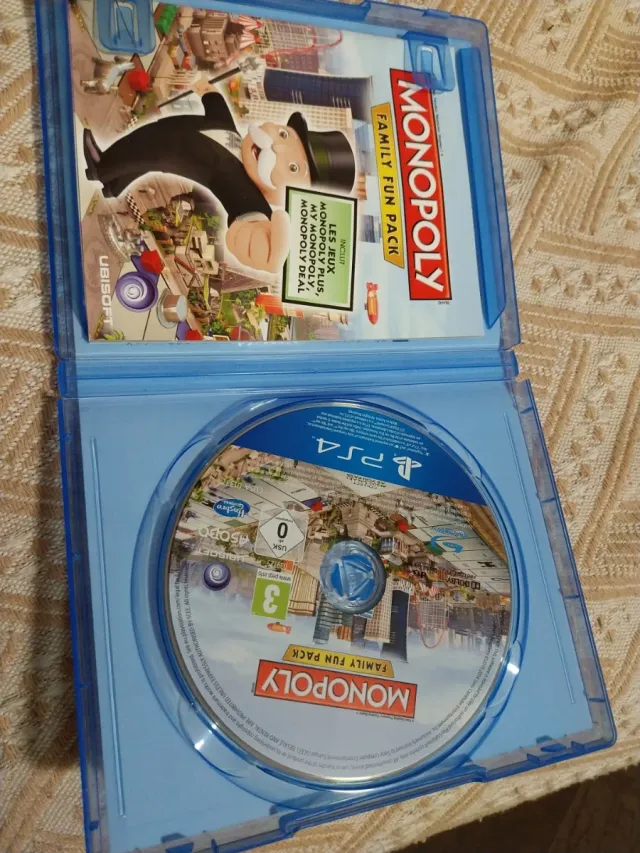 PS4 Monopoly Family Fun Pack