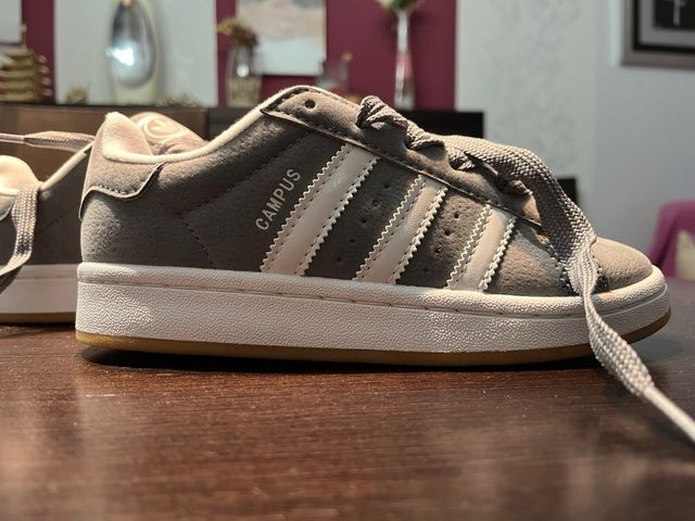 Adidas Campus 00s grises Talla 33