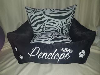 Cucce e divanetti per cani/gatti