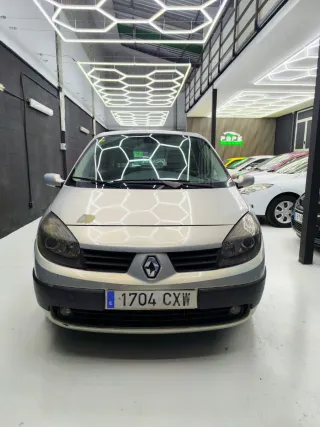 Renault Scenic 2004