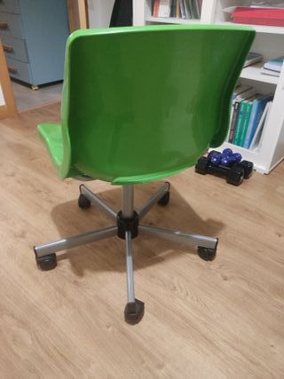 Silla de escritorio infantil verde