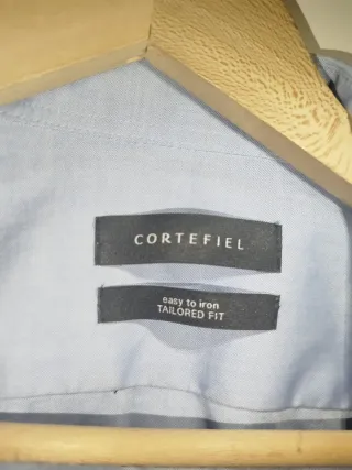 Camisa azul hombre botones bola